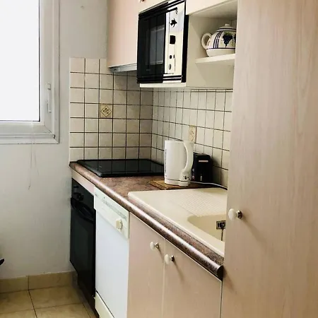 : T2 Avec Balcon Et Parking, à Deux Pas Des Plages De L'aiguillon - Fr-1-433-66 Arcachon