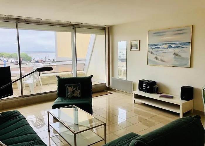 Apartamento : T2 Avec Balcon Et Parking, à Deux Pas Des Plages De L'aiguillon - Fr-1-433-66